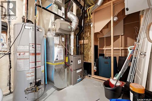 5148 Green Crescent, Regina, SK - Indoor Photo Showing Basement