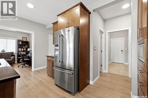 5148 Green Crescent, Regina, SK - Indoor Photo Showing Kitchen