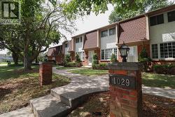 1029 SALISBURY STREET Unit# 4 Sarnia, ON N7S 5V8