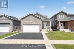 129 BRENNAN CRESCENT Loyalist (Odessa), ON K0H 2H0