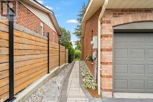 13 Kidd'S Lane, Innisfil, ON - Outdoor With Exterior