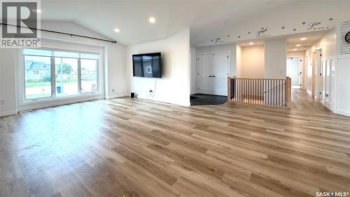 23 Chow Crescent, Outlook, SK - Indoor
