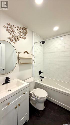 23 Chow Crescent, Outlook, SK - Indoor Photo Showing Bathroom