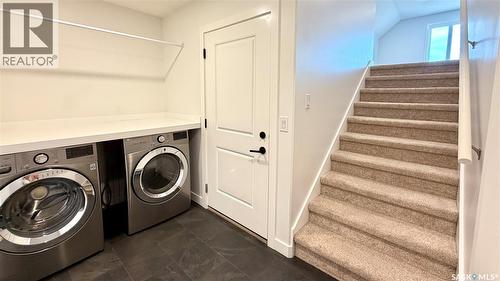 23 Chow Crescent, Outlook, SK - Indoor Photo Showing Laundry Room
