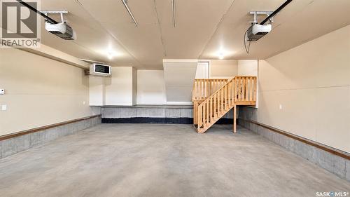23 Chow Crescent, Outlook, SK - Indoor Photo Showing Garage