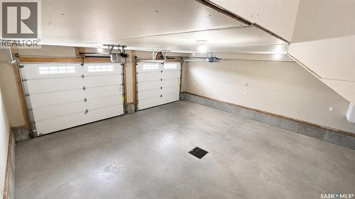23 Chow Crescent, Outlook, SK - Indoor Photo Showing Garage