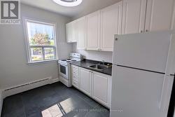 1 - 3367 BLOOR STREET W  Toronto, ON M8X 1G2