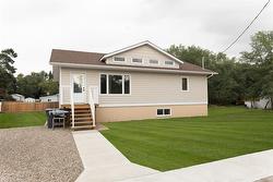 129 3rd Avenue W  Souris, MB R0K 2C0