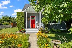 1404 Graham Street Kelowna, BC V1Y 3A8
