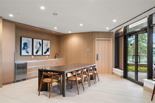 #222-2000 Hannington Rd, Langford, BC - Indoor