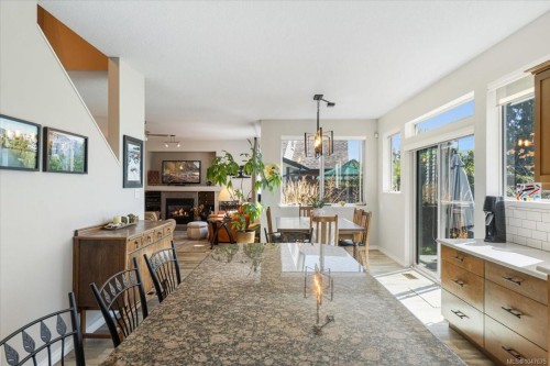 6191 Garside Rd, Nanaimo, BC 