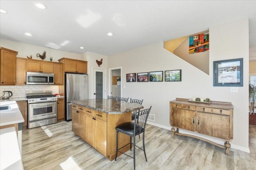 6191 Garside Rd, Nanaimo, BC 