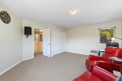 6191 Garside Rd, Nanaimo, BC 