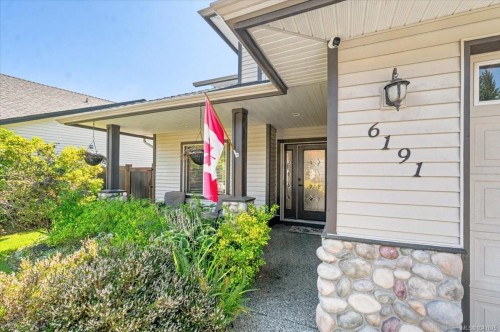 6191 Garside Rd, Nanaimo, BC 