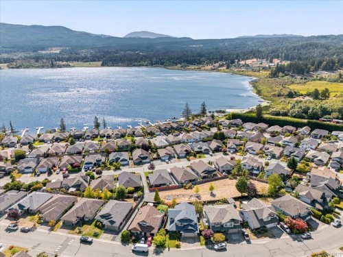 6191 Garside Rd, Nanaimo, BC 