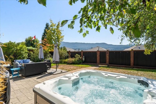 6191 Garside Rd, Nanaimo, BC 