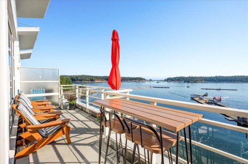 #Th24-38 Front St, Nanaimo, BC 