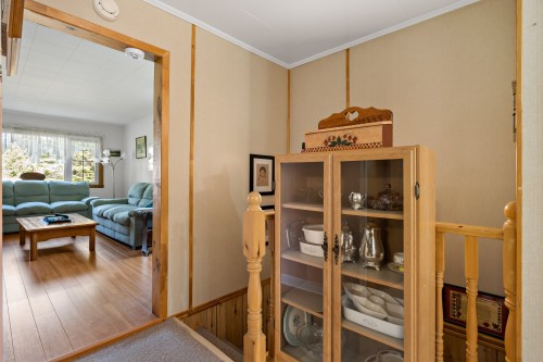 Staircase - 2386 Rue St-Charles, Val-David, QC - Indoor Photo Showing Other Room