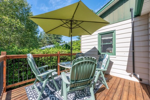 Patio - 2386 Rue St-Charles, Val-David, QC - Outdoor With Deck Patio Veranda With Exterior