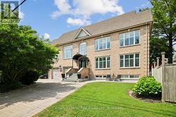 2355 OLD CARRIAGE ROAD  Mississauga (Erindale), ON L5C 1Y6