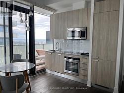 5301 - 42 CHARLES STREET Toronto, ON M4Y 1N3