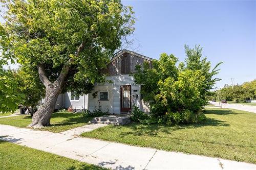 455 Jemima St, Selkirk, MB - Outdoor