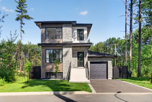 3037 Rue De Salières  Sorel-Tracy, QC J3R 0N9