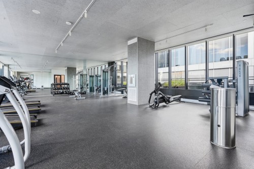Salle d'exercice - 512-1124 Rue De Bleury, Montréal (Ville-Marie), QC - Indoor Photo Showing Gym Room