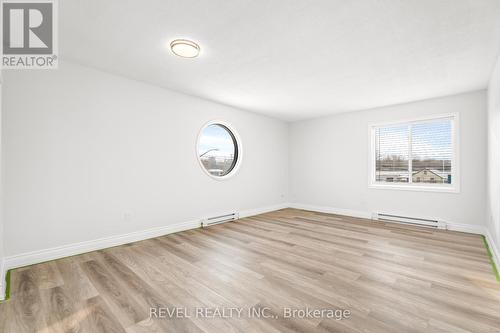 204 Samuelson Street E, Cambridge, ON 
