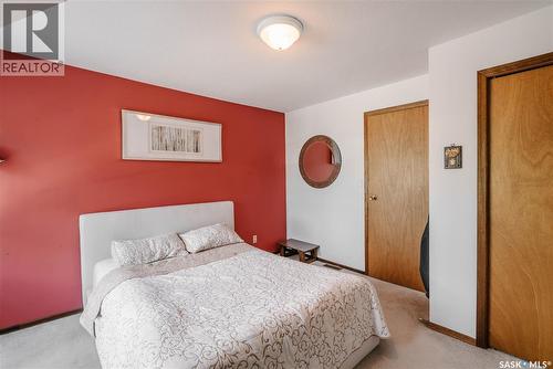 101 106Th Street W, Saskatoon, SK - Indoor Photo Showing Bedroom