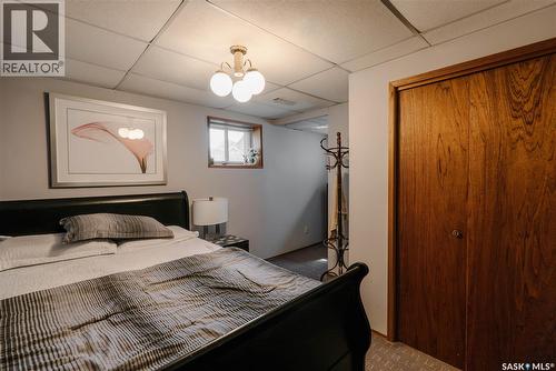101 106Th Street W, Saskatoon, SK - Indoor Photo Showing Bedroom