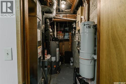101 106Th Street W, Saskatoon, SK - Indoor Photo Showing Basement