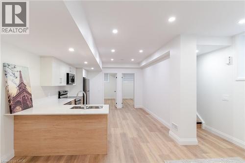 220 HEIMAN Street Unit# 4 , Kitchener, Ontario N2M 3M3 4