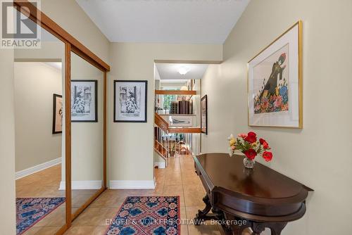 202 Holmwood Avenue, Ottawa, ON - Indoor