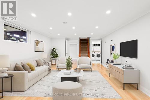 Virtual Staged - 1613 Wembury Road, Mississauga, ON - Indoor Photo Showing Living Room