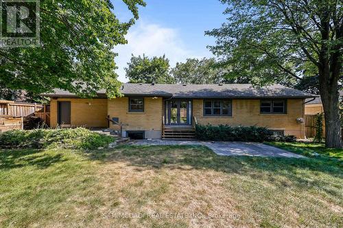 1613 Wembury Road, Mississauga, ON - Outdoor