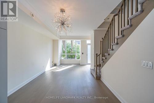Th12 - 18 Graydon Hall Drive, Toronto, ON - Indoor Photo Showing Other Room