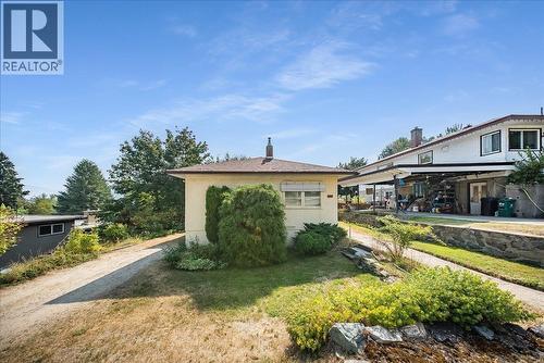 664 Forrest Drive  Warfield, BC V1R 2H6