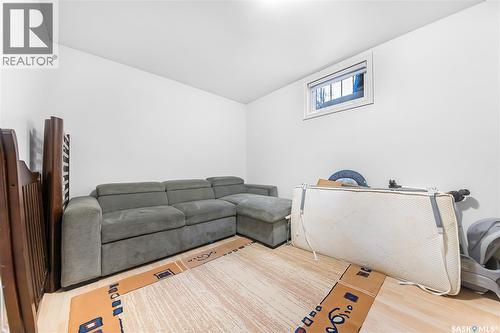 316 3Rd Avenue, Meacham, SK - Indoor Photo Showing Other Room