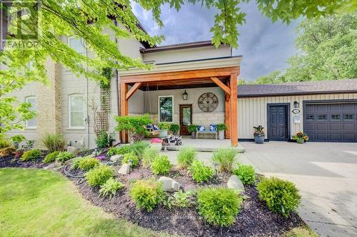 35 Schweitzer Street, Kitchener, ON - Outdoor