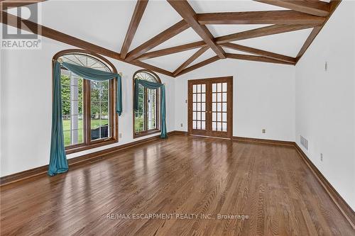 7011 Dickenson Road E, Hamilton, ON - Indoor Photo Showing Other Room