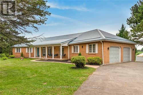 7011 Dickenson Road E, Hamilton, ON - Outdoor With Deck Patio Veranda