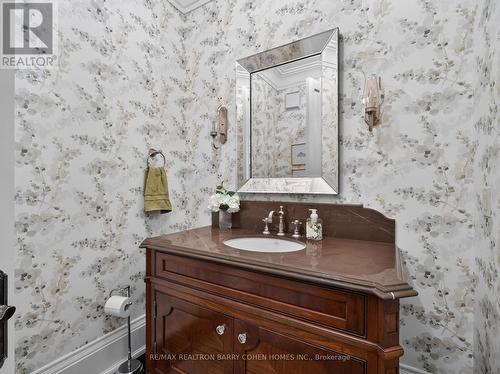 21 Don Ridge Drive, Toronto, ON - Indoor Photo Showing Bathroom