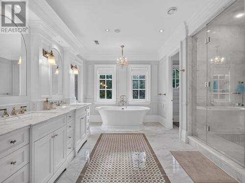21 Don Ridge Drive, Toronto, ON - Indoor Photo Showing Bathroom