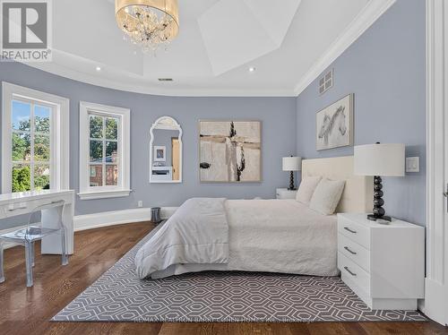 21 Don Ridge Drive, Toronto, ON - Indoor Photo Showing Bedroom