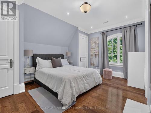 21 Don Ridge Drive, Toronto, ON - Indoor Photo Showing Bedroom