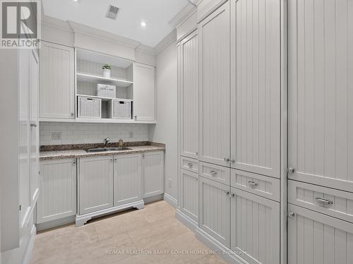 21 Don Ridge Drive, Toronto, ON - Indoor Photo Showing Other Room