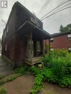 384 COXWELL AVENUE Toronto, ON M4L 3B7