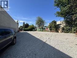 5080 IMPERIAL STREET Burnaby, BC V5J 1C8