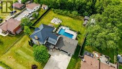 35 SCHWEITZER Street  Kitchener, ON N2K 1B5